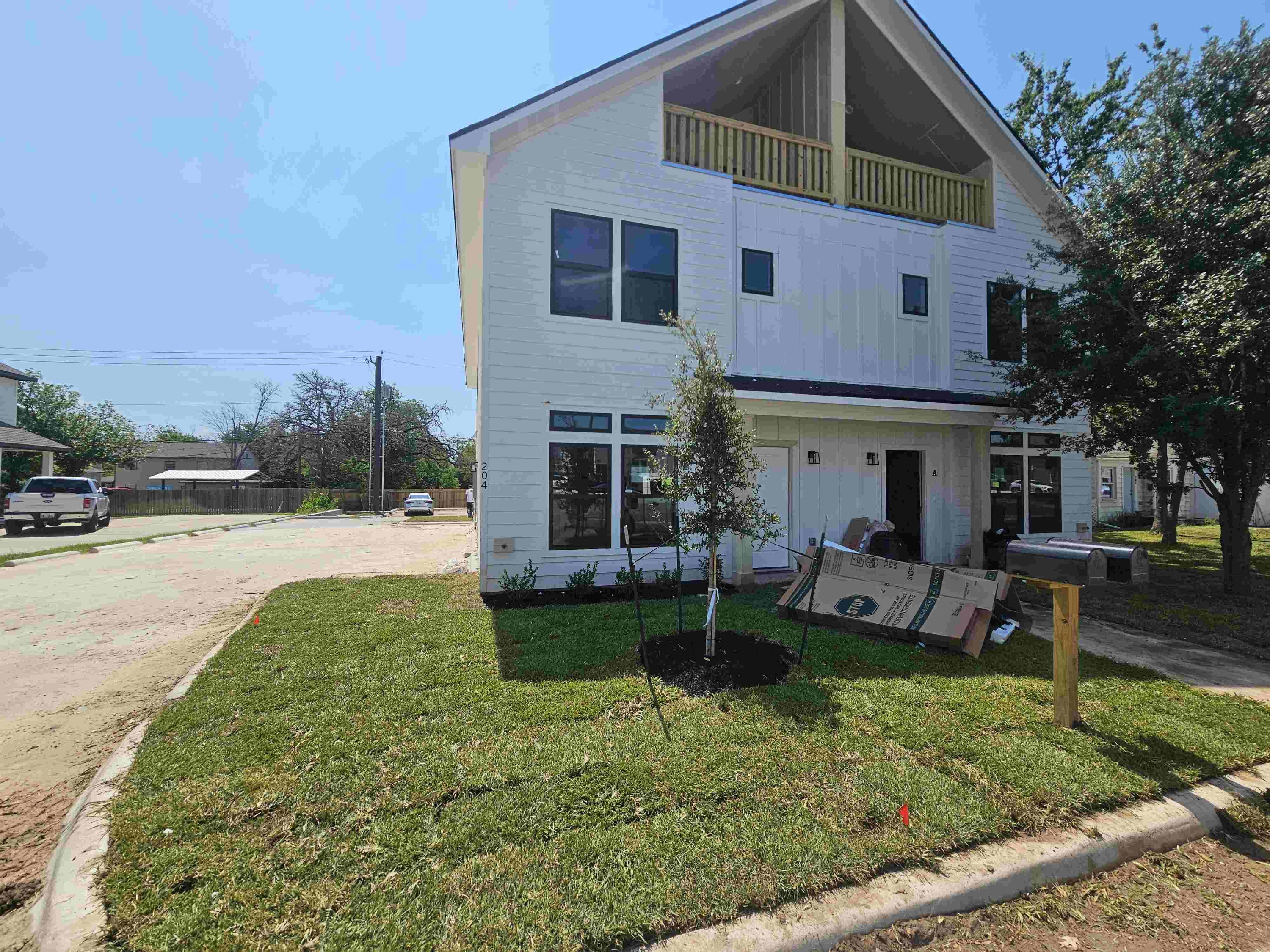 Property thumbnail image